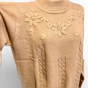 VINTAGE earthy embroidered daisy flower cable knit sweater mock neck‎ tan 80s